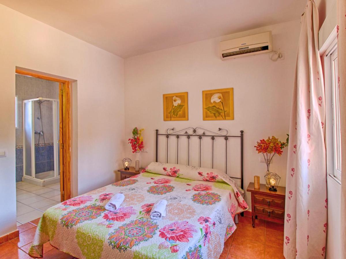 Villa Dulce Vida By Interhome Casas de Torrat Bagian luar foto